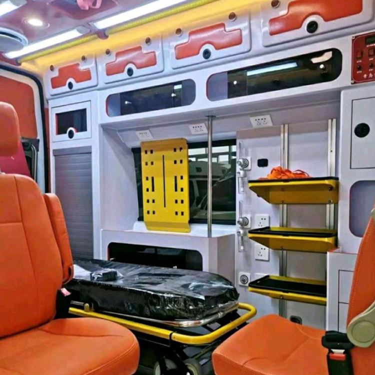 张家川长途救护车护送病人租赁价格